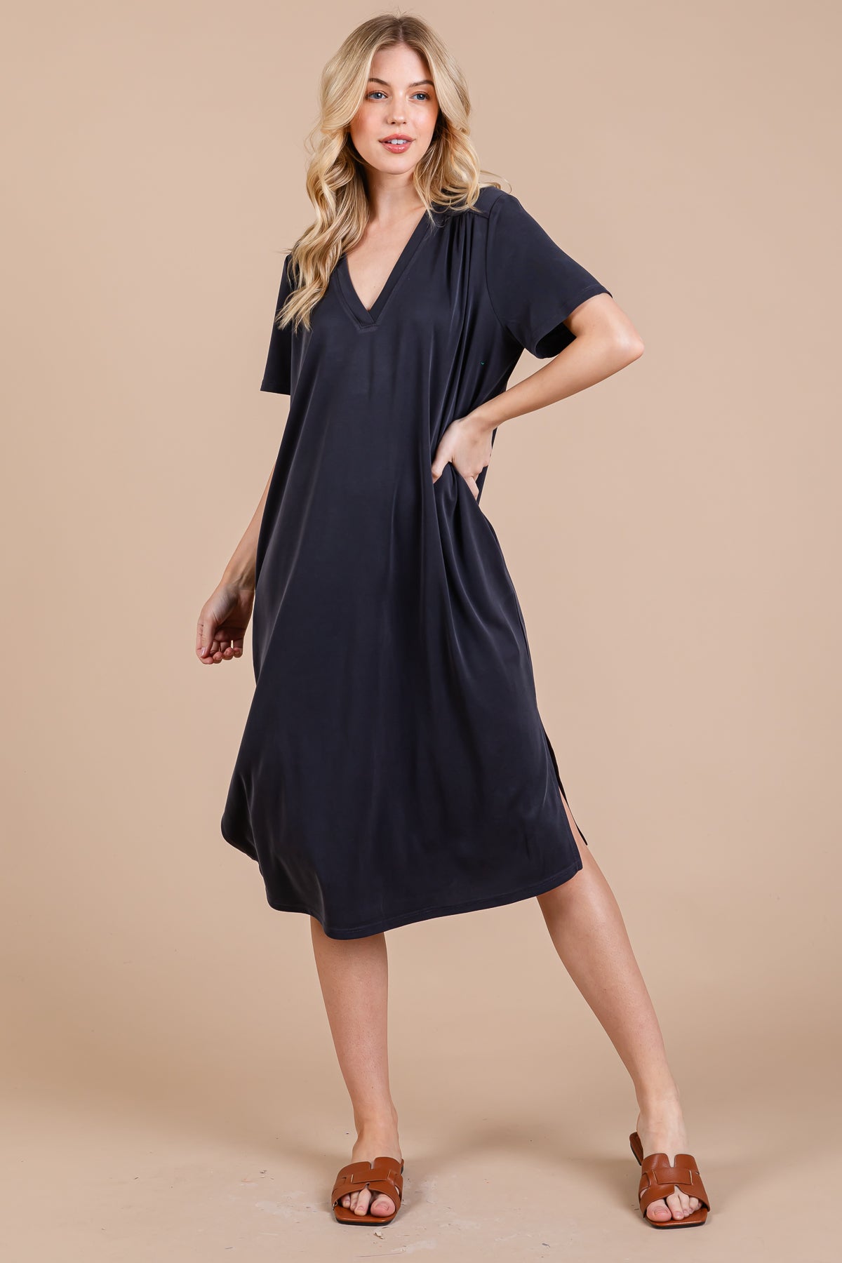 Locker geschnittenes Midikleid aus Modal-Piqué mit Taschen