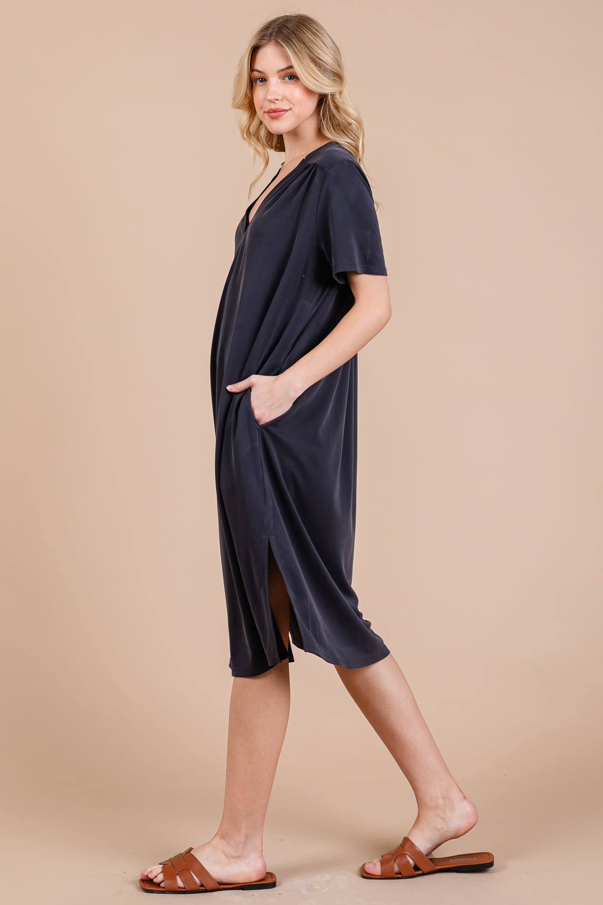Locker geschnittenes Midikleid aus Modal-Piqué mit Taschen