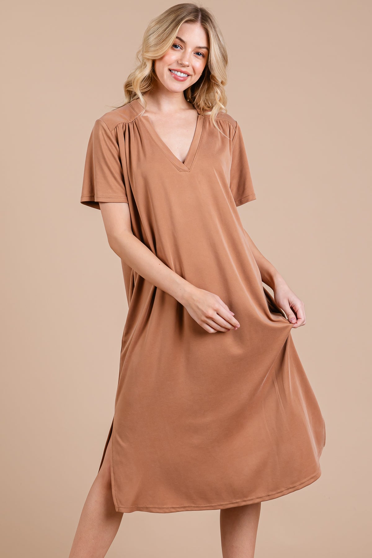 Locker geschnittenes Midikleid aus Modal-Piqué mit Taschen