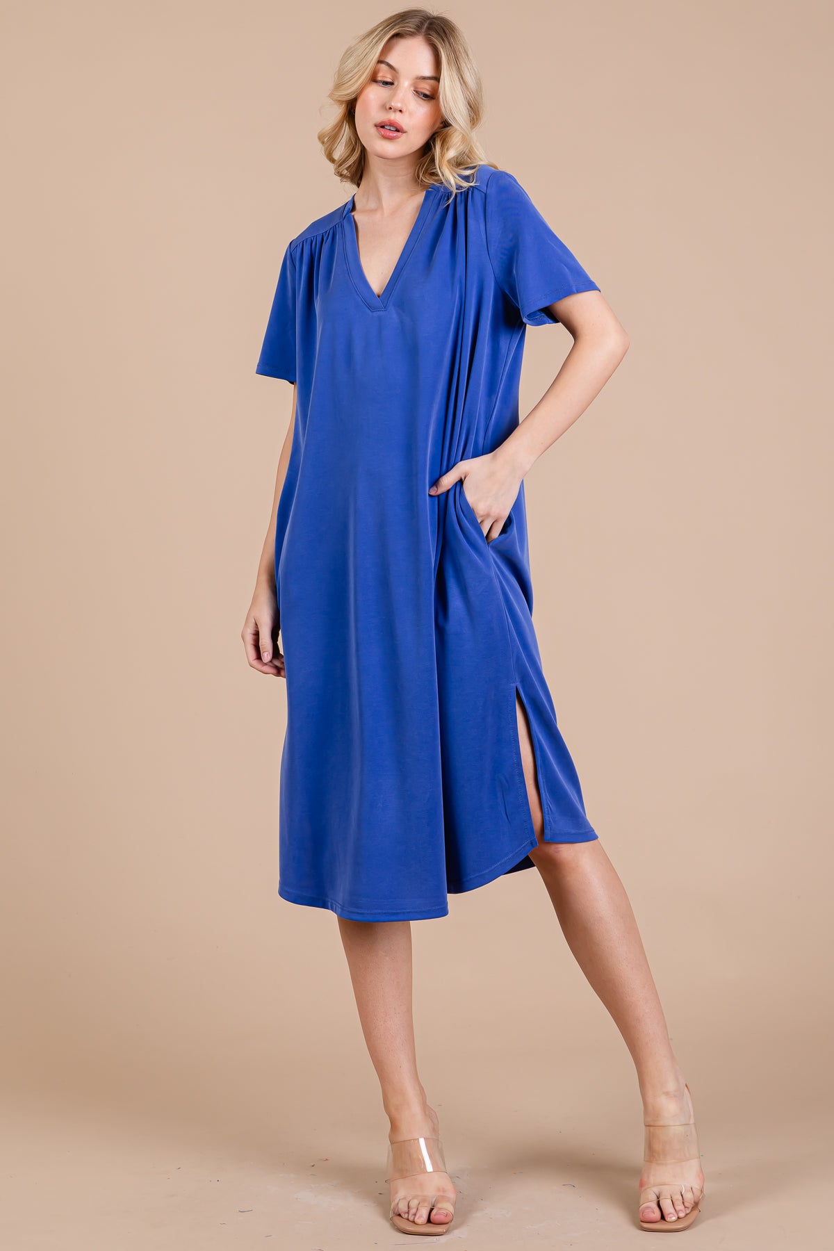 Locker geschnittenes Midikleid aus Modal-Piqué mit Taschen