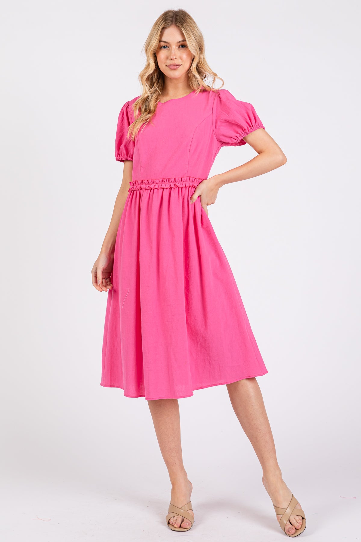 Midikleid mit Rüschentaille – gefüttert und elegant feminin
