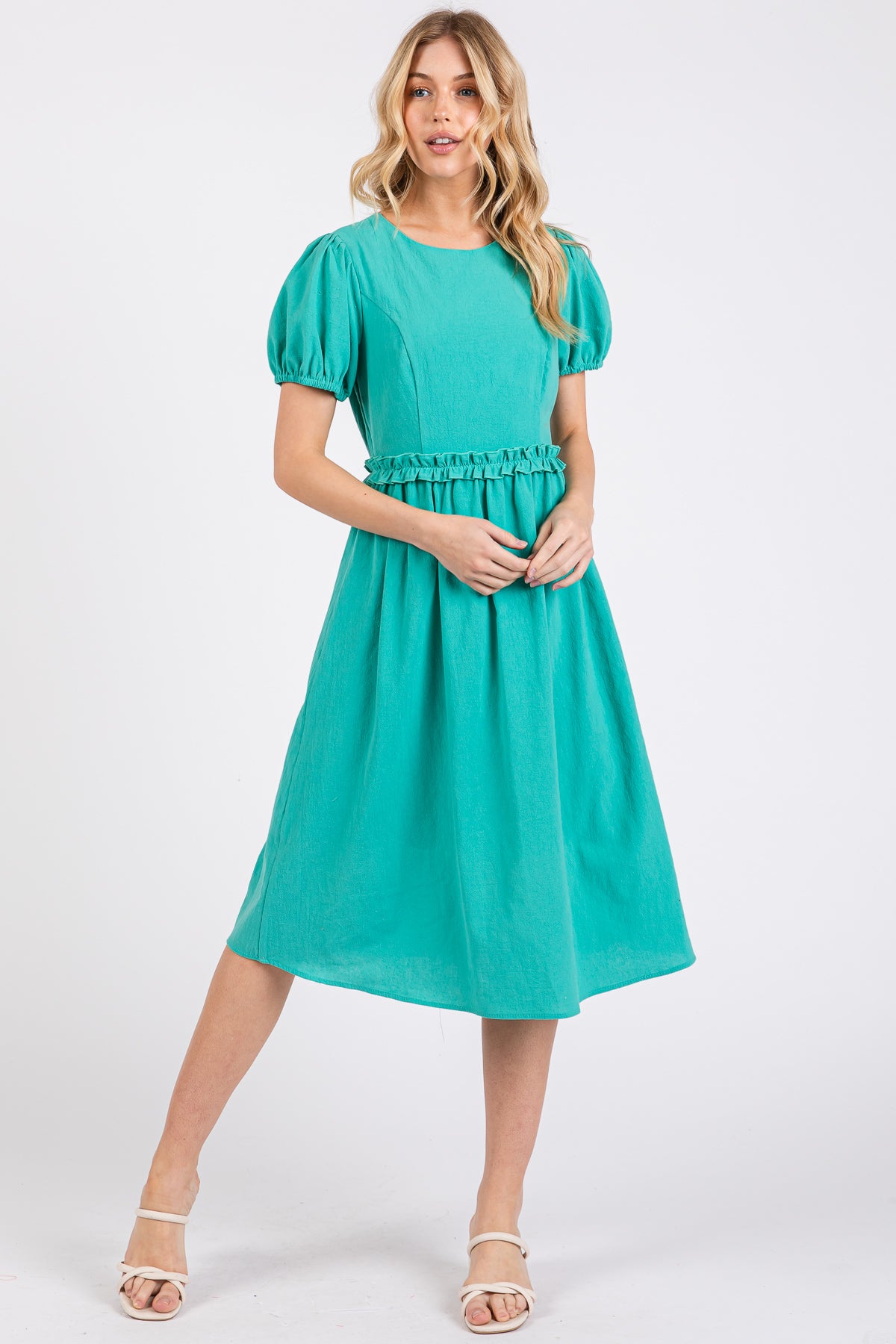 Midikleid mit Rüschentaille – gefüttert und elegant feminin