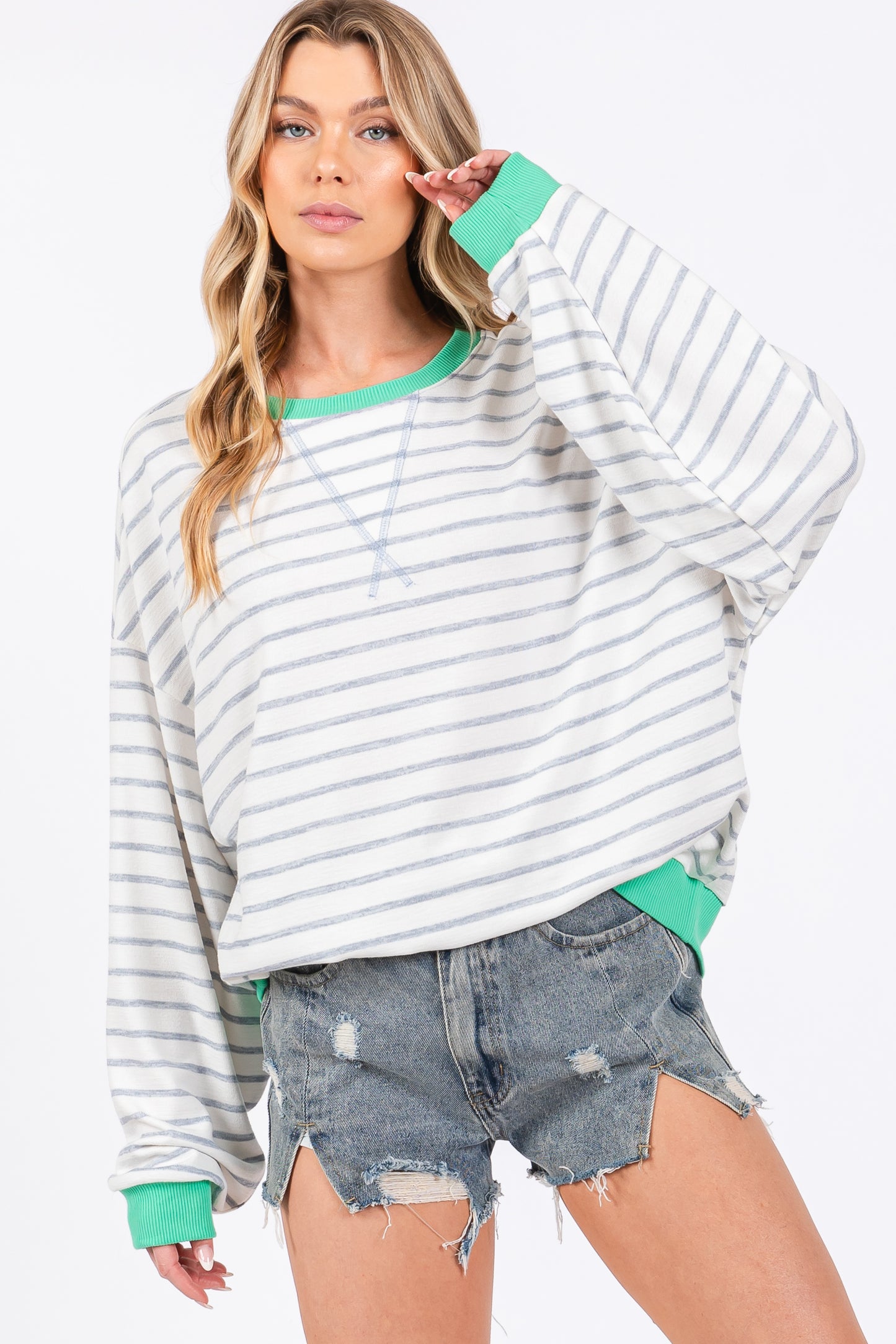 Pull oversize rayé – Look décontracté et confortable au quotidien