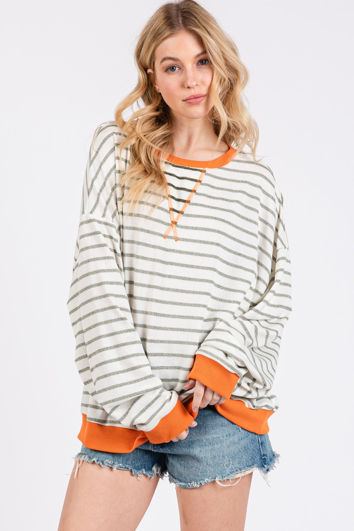 Pull oversize rayé – Look décontracté et confortable au quotidien